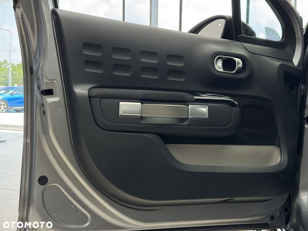 Citroën C3 1.2 PureTech Shine - 12