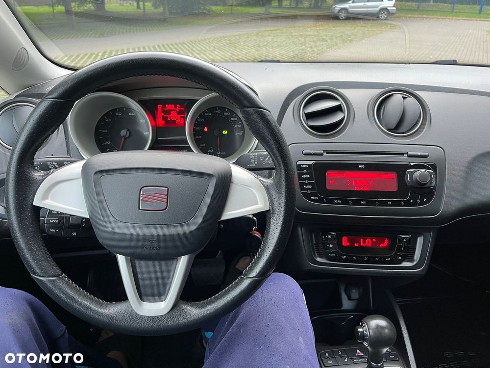 Seat Ibiza SC 1.6 16V DSG Style - 18