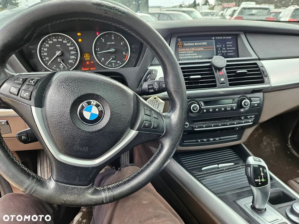 BMW X5 xDrive35d - 13