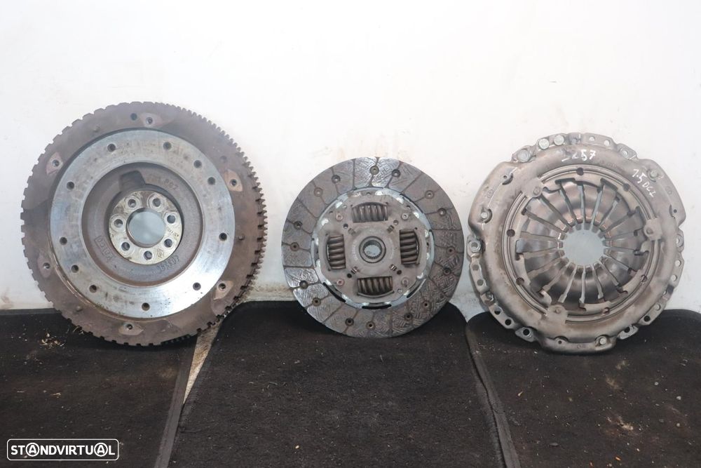 KIT DE EMBRAIAGEM RENAULT CLIO III - 1
