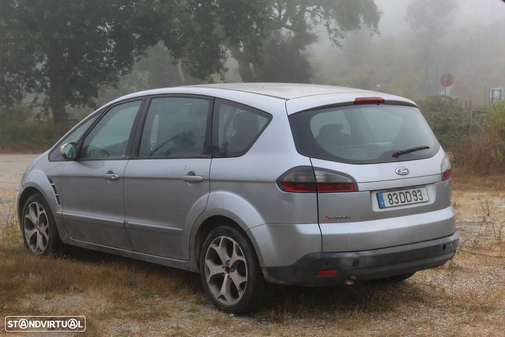 Ford S-Max 1.8 TDCi Titanium 7L - 4