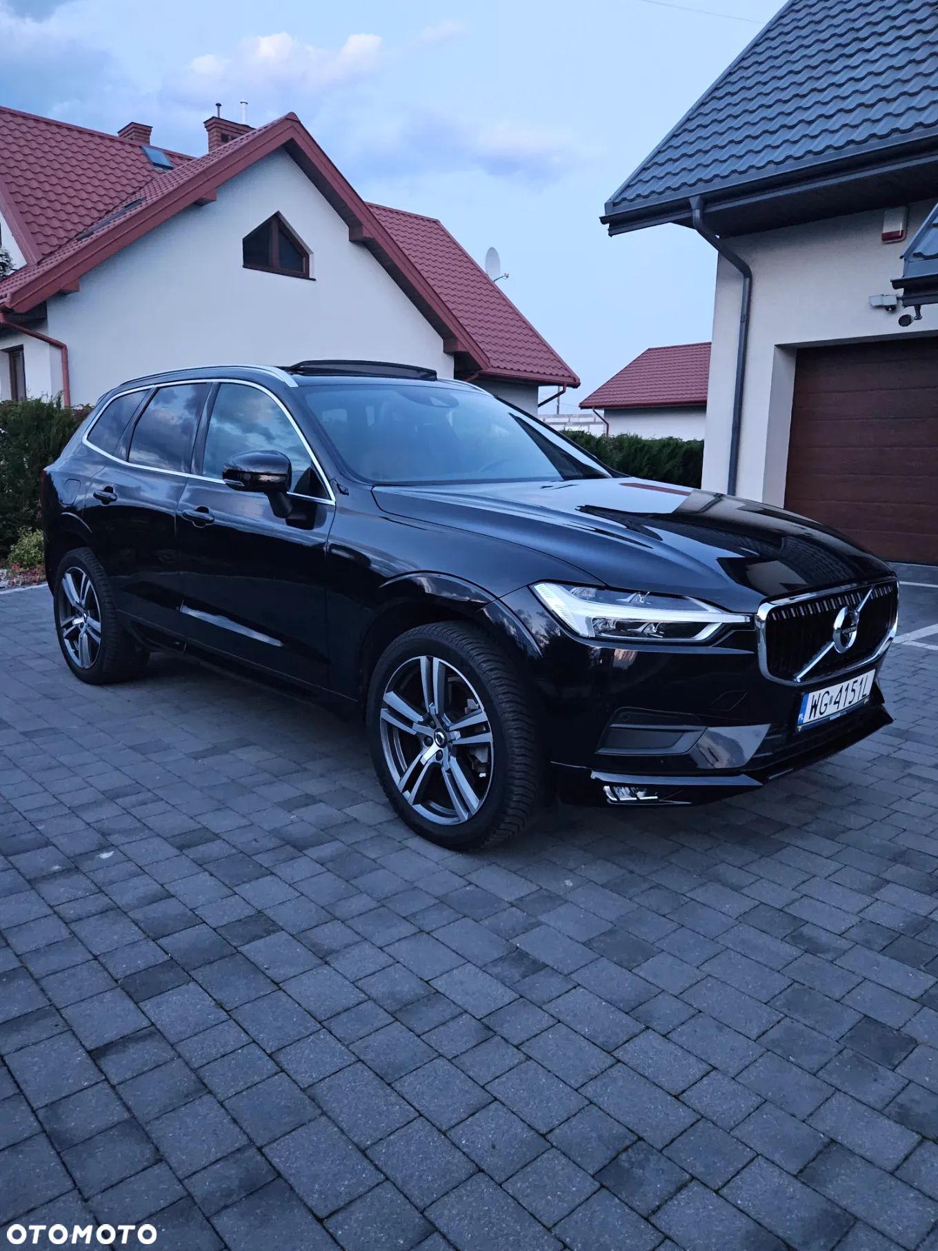 Volvo XC 60 T6 AWD Momentum - 2