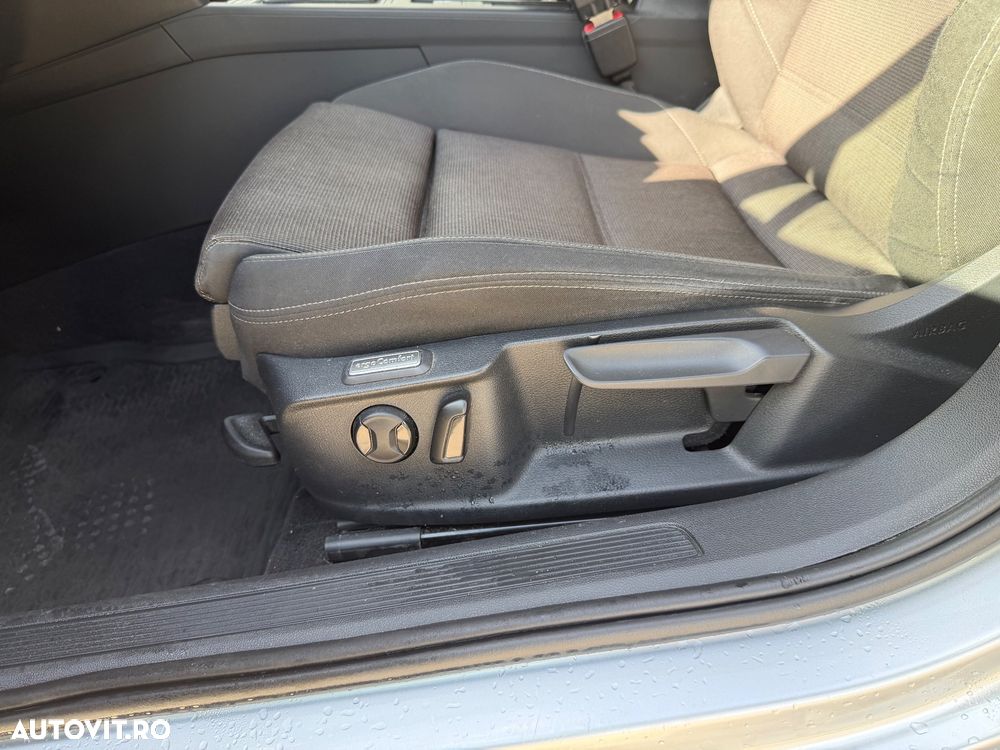 Volkswagen Passat 2.0 TDI DSG Comfortline - 2