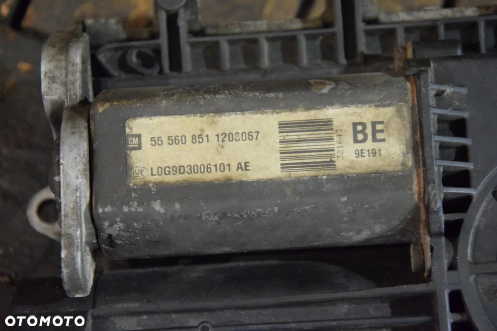 Opel Easytronic Wysprzęglik 55560851 0132900009 1208067 BE Zafira B Astra H Meriva A - 2