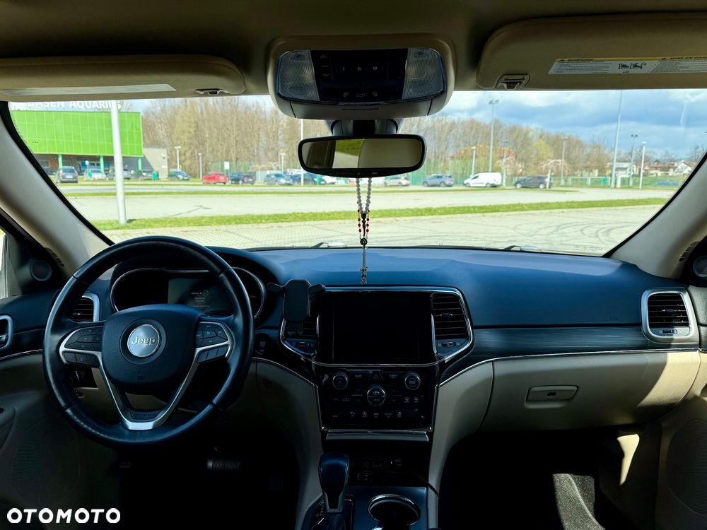 Jeep Grand Cherokee - 6