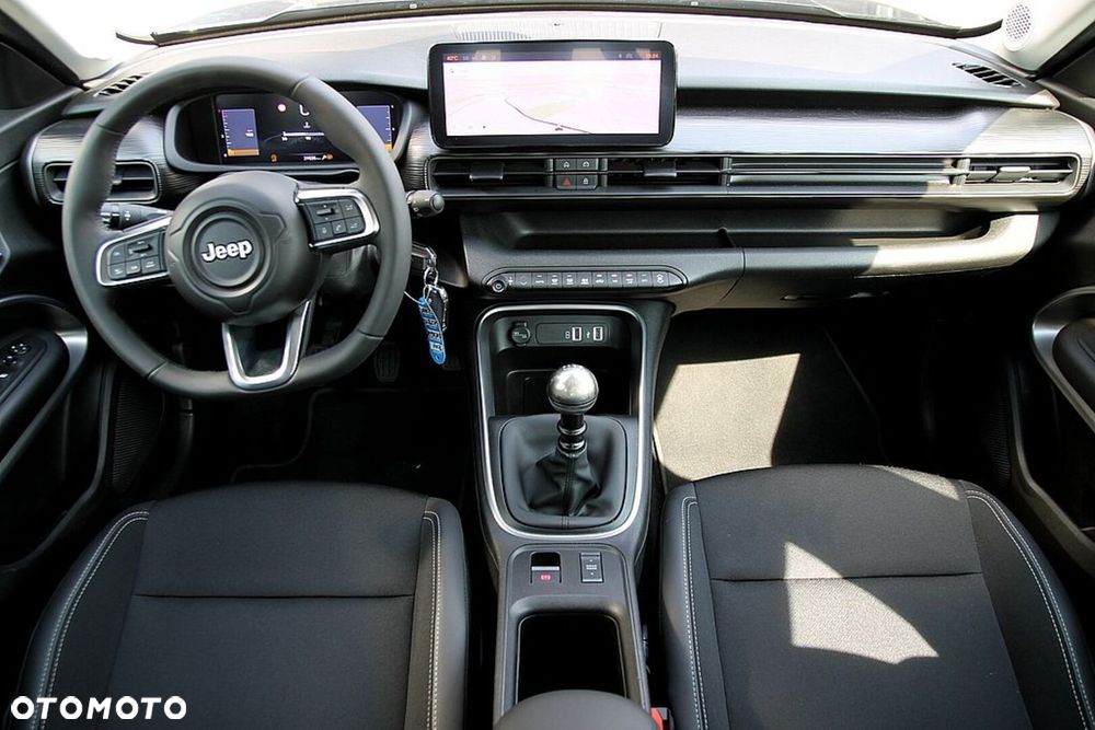 Jeep Avenger 1.2 GSE T3 Altitude FWD - 25
