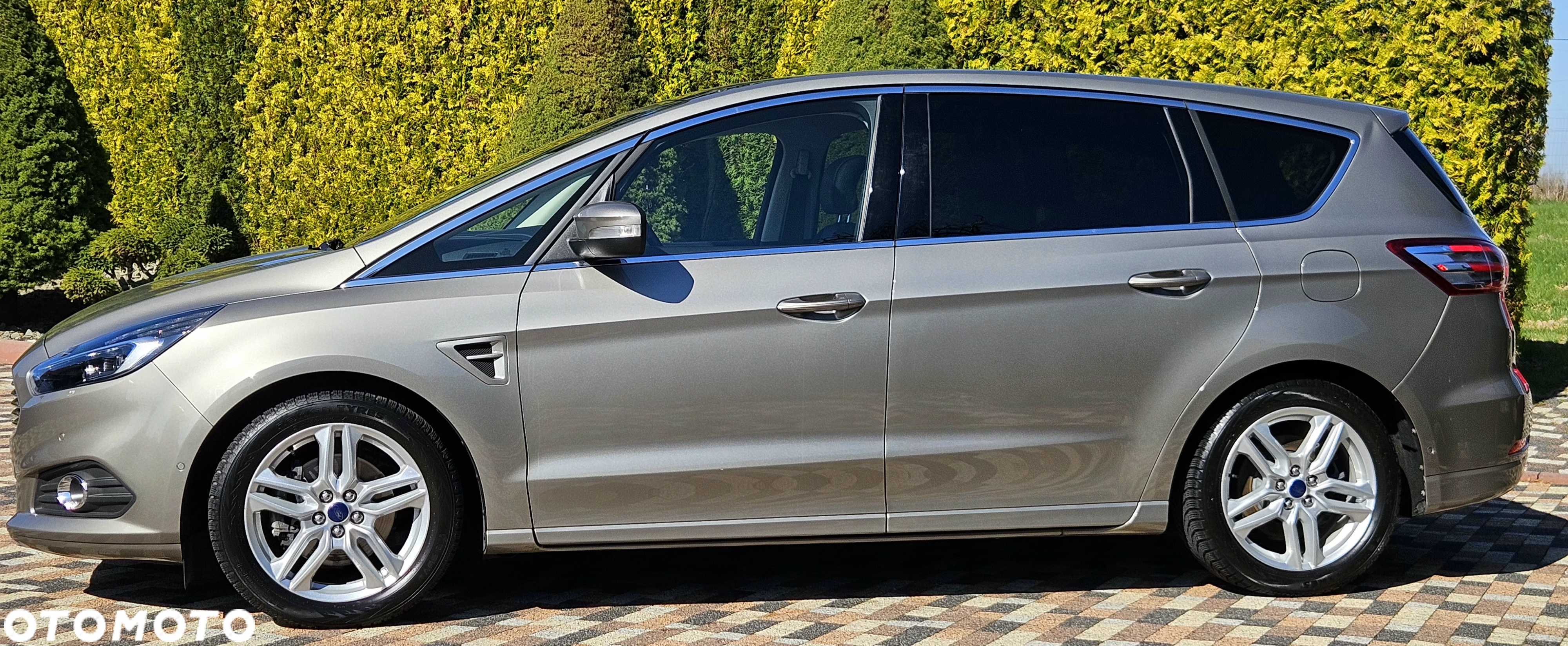 Ford S-Max 2.0 TDCi Bi-Turbo Titanium PowerShift - 12