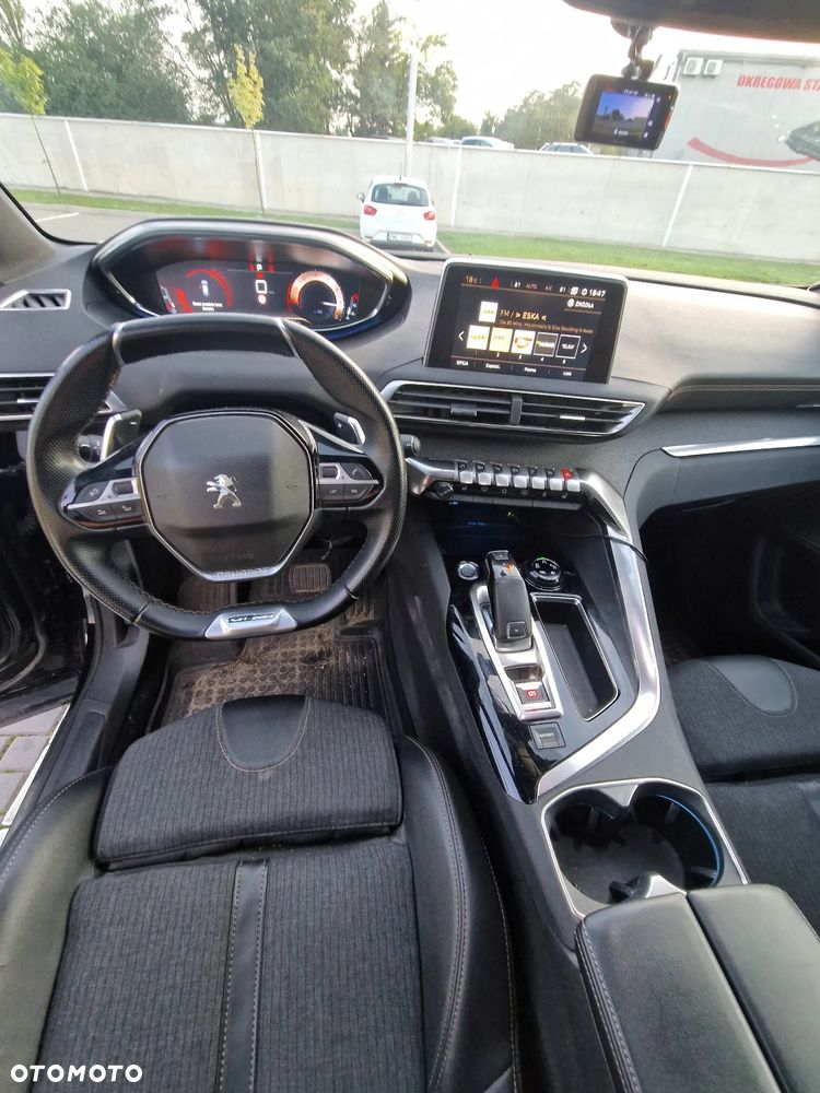 Peugeot 3008 1.6 PureTech GPF GT Line S&S EAT8 - 23