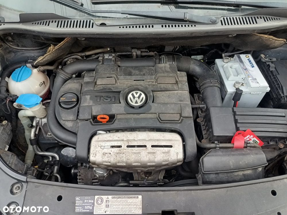 Volkswagen Touran - 25