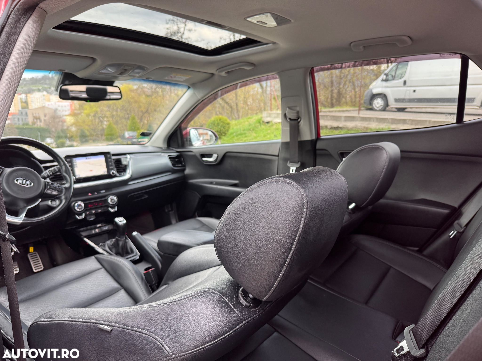 Kia Stonic 1.6 CRDi Platinum Edition - 29