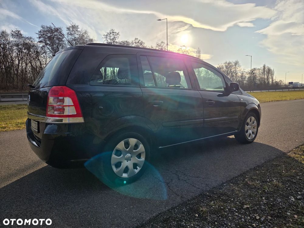 Opel Zafira 1.8 Family - 7