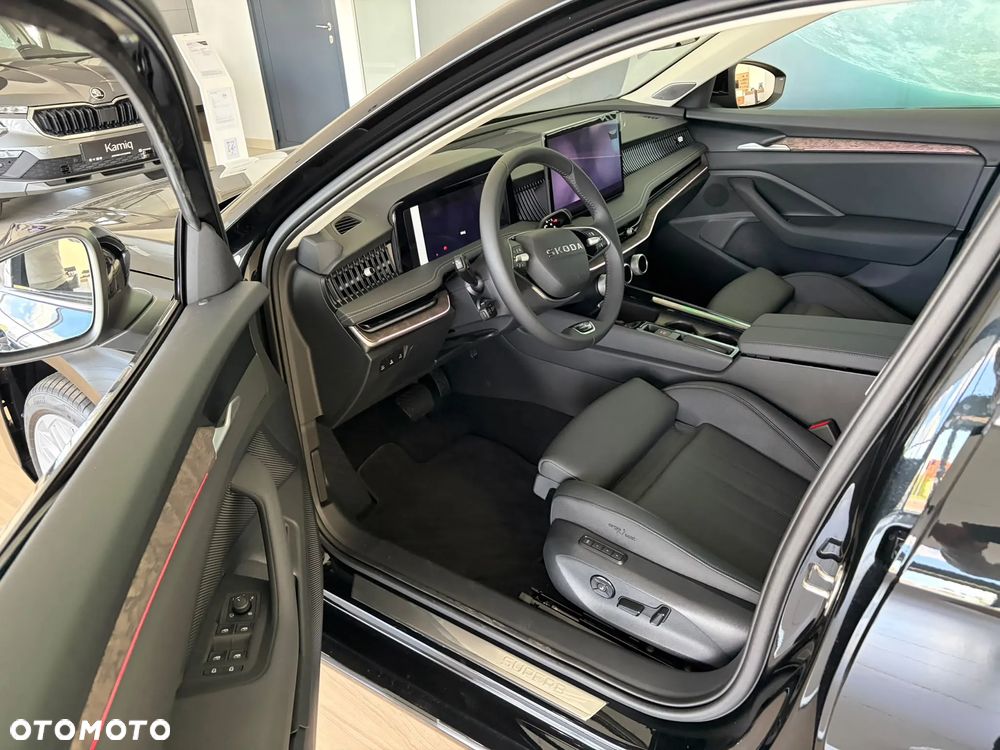 Skoda Superb 2.0 TSI 4x4 L&K DSG - 9