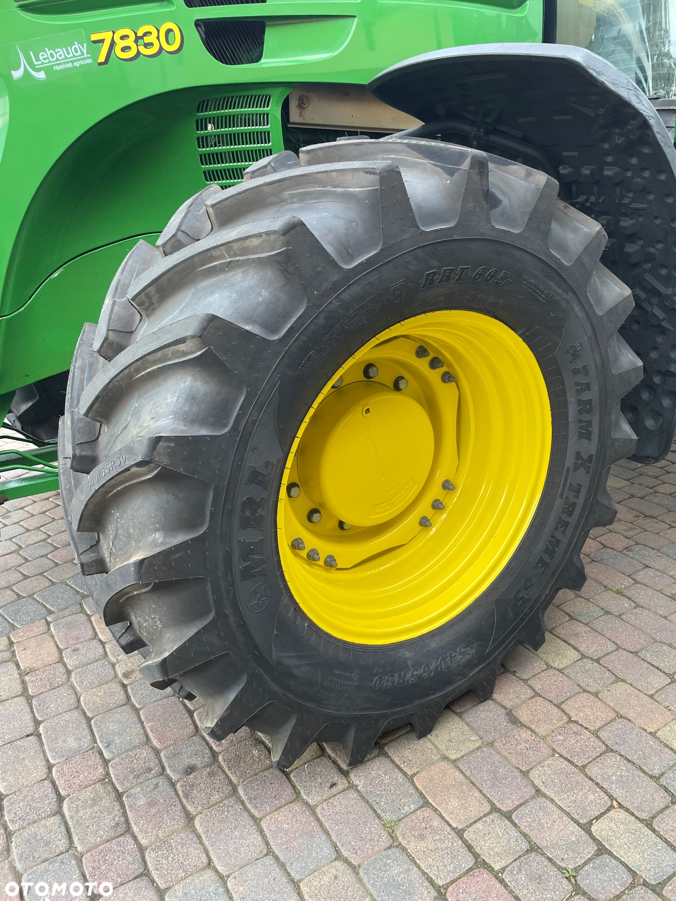 John Deere 7830 - 12