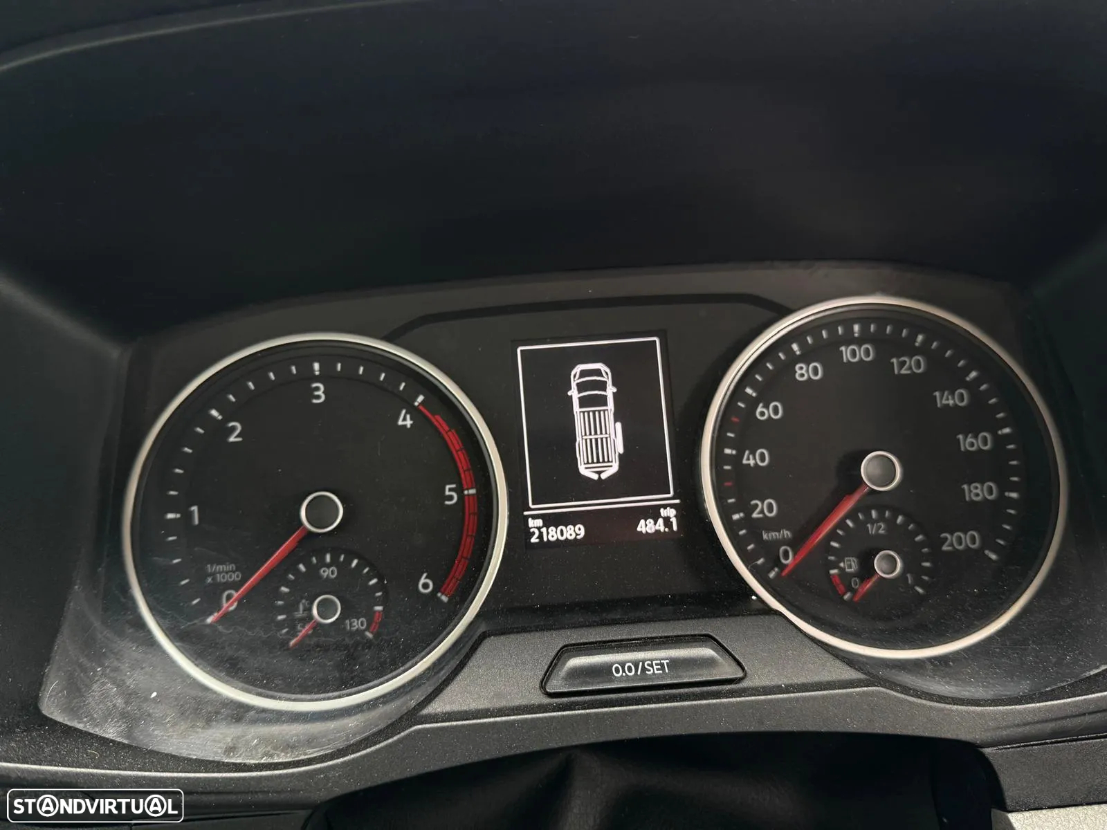VW CRAFTER MIXTO 7 LUGARES - 16