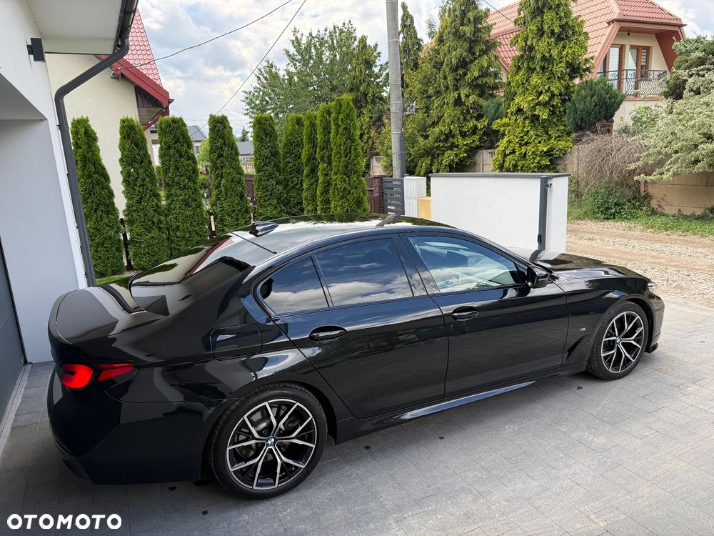 BMW Seria 5 520d xDrive mHEV M Sport sport - 6