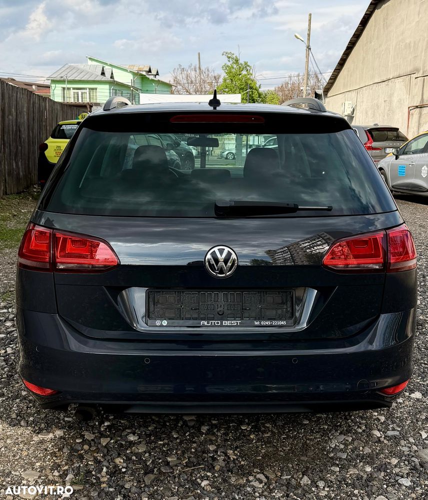 Volkswagen Golf 1.6 TDI BlueMotion Technology Comfortline - 18
