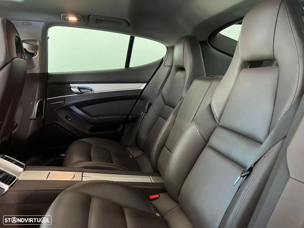 Porsche Panamera S e-Hybrid - 37