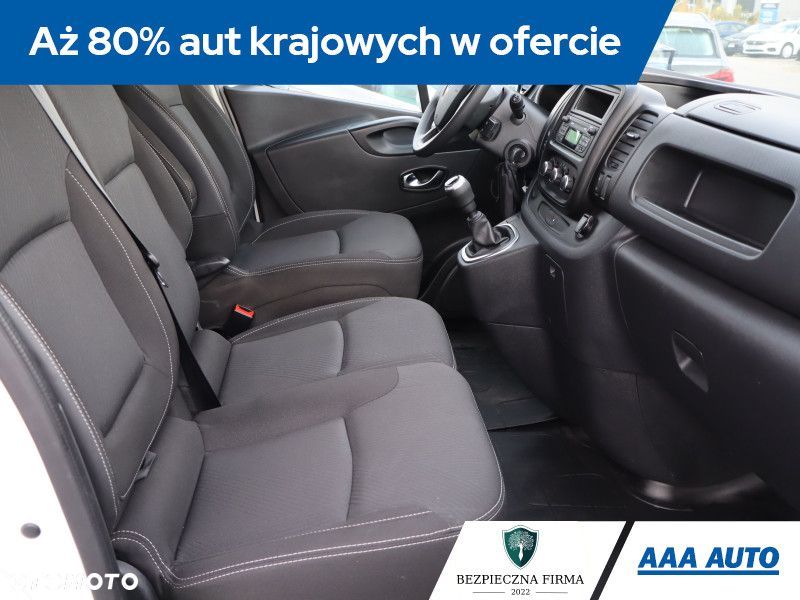Renault Trafic - 10