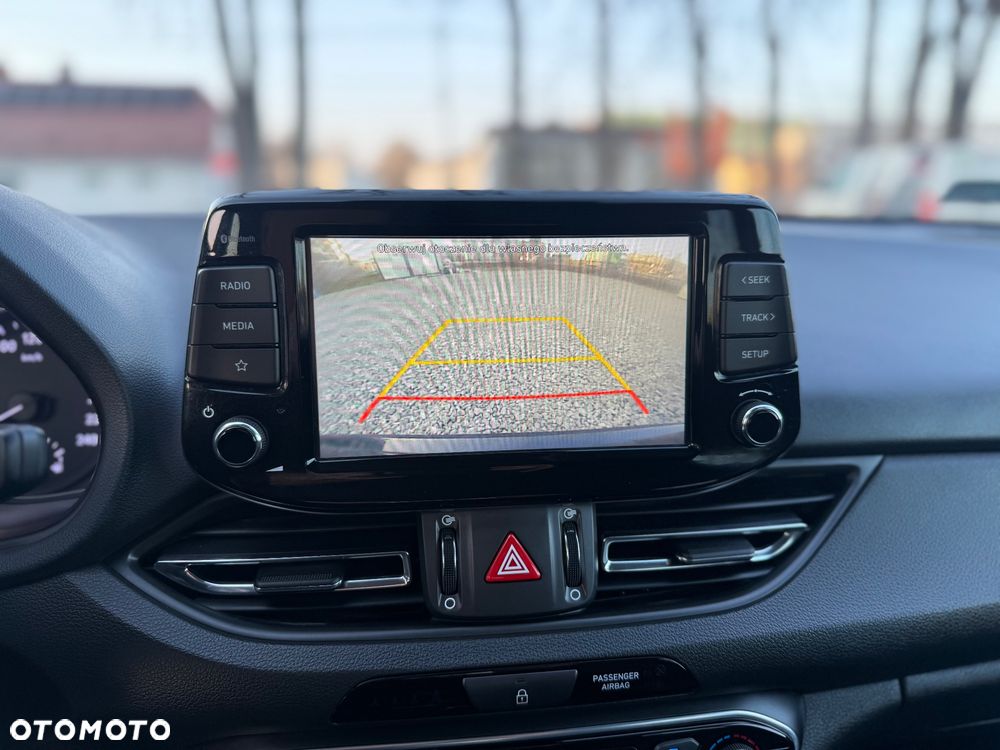 Hyundai i30 1.5 DPI Smart - 37