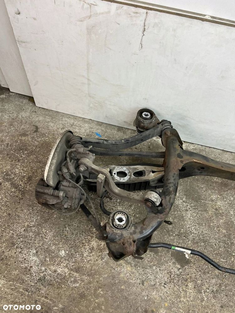 Zawieszenie tylne kompletne Audi A4 S4 B9 - 2