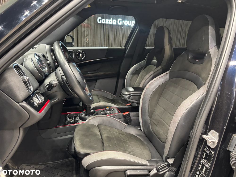 MINI John Cooper Works ALL4 sport - 6