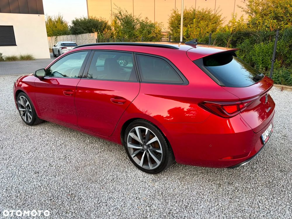 Seat Leon 1.5 eTSI OPF DSG FR - 9