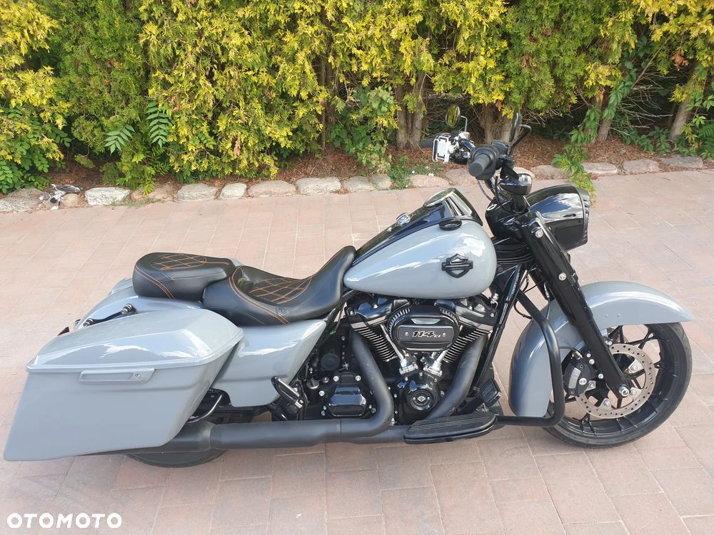Harley-Davidson Touring Road King - 1