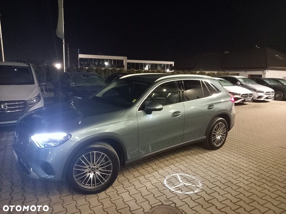 Mercedes-Benz GLC 220 d mHEV 4-Matic Avantgarde - 32