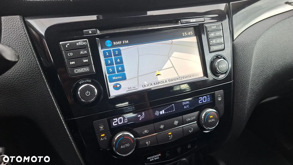 Nissan Qashqai 1.2 DIG-T N-Connecta - 16