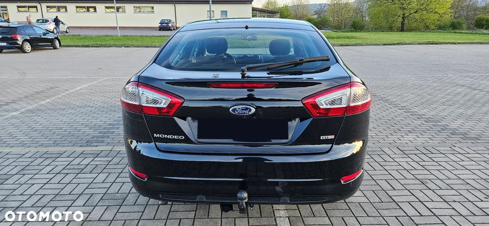 Ford Mondeo 2.0 TDCi Titanium - 19