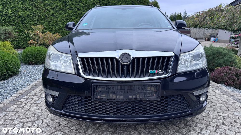 Skoda Octavia 2.0 TDI RS DSG - 4