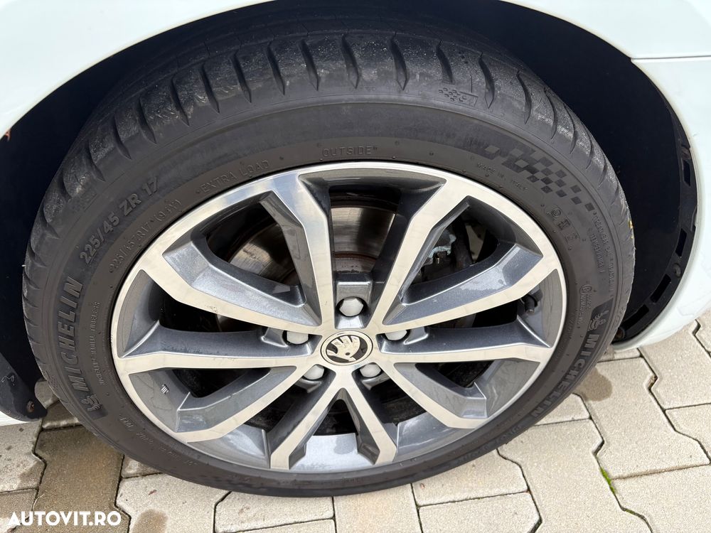 Skoda Octavia 2.0 TDI DSG Drive - 23