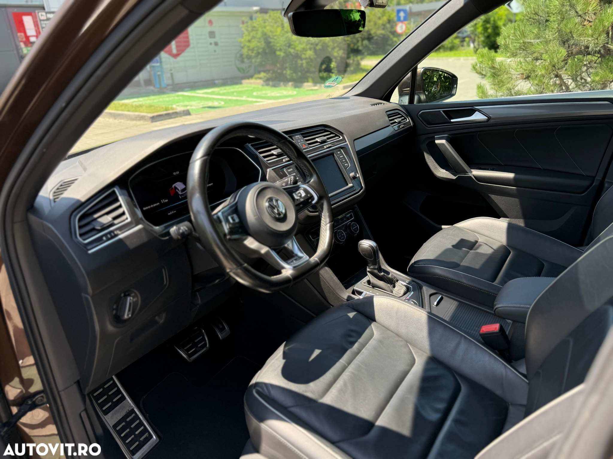 Volkswagen Tiguan - 7