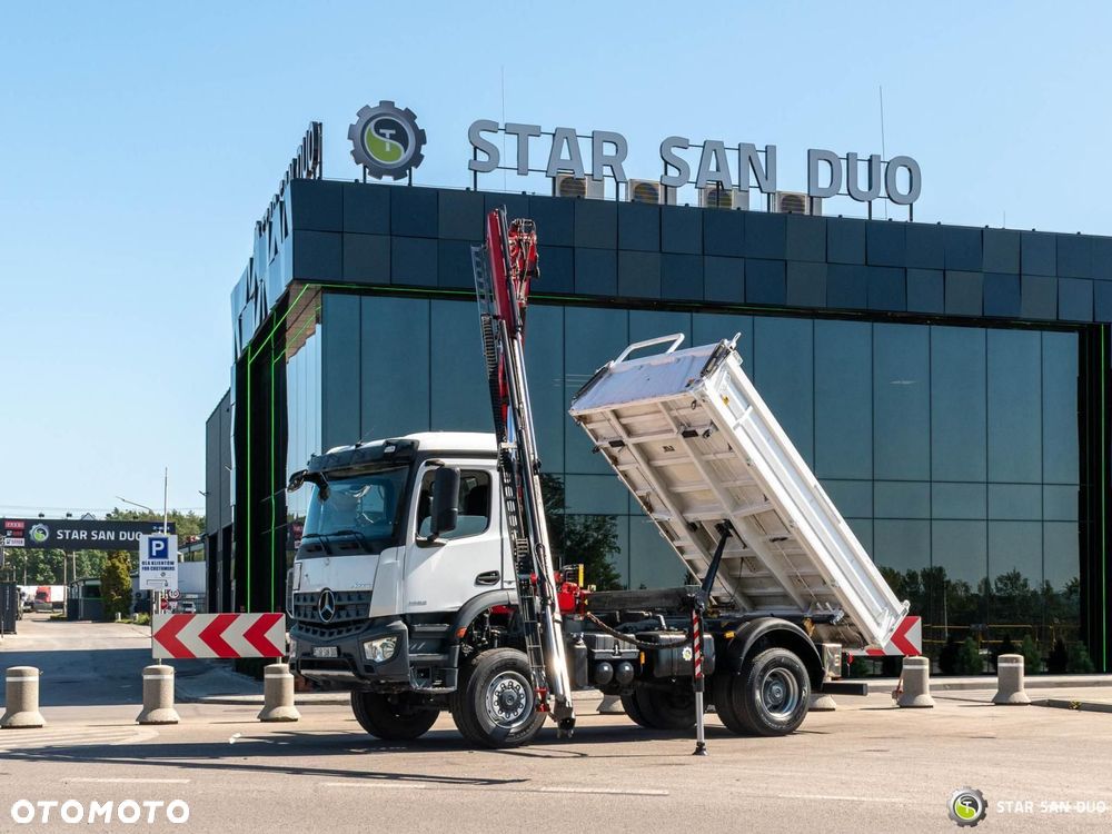 Mercedes-Benz Arocs 1932 4x4 Fassi F120 HDS Wywrotka - 12