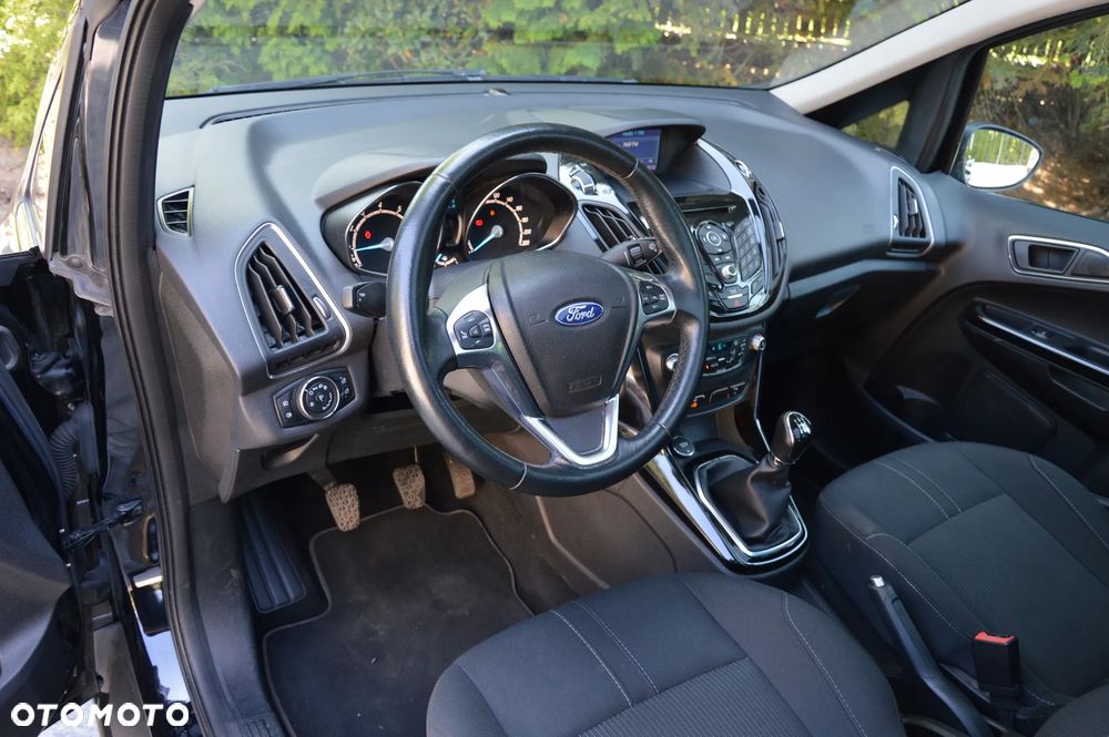 Ford B-MAX - 25