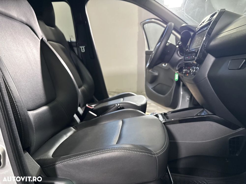 Dacia Spring Comfort Plus - 12