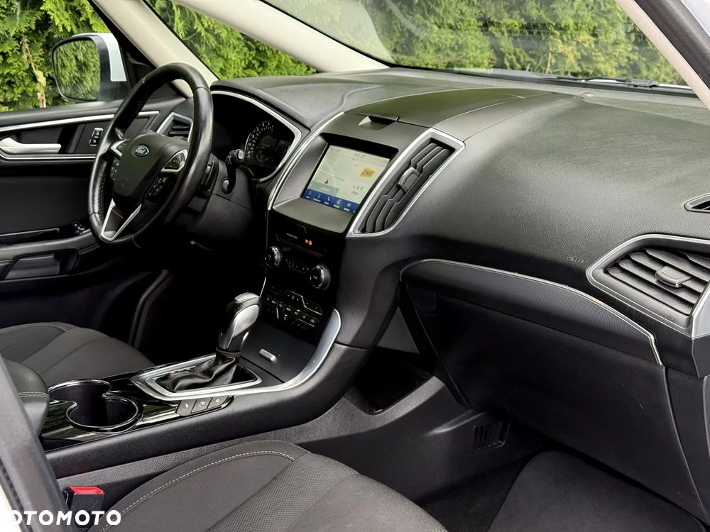 Ford S-Max 2.0 TDCi Titanium PowerShift - 30