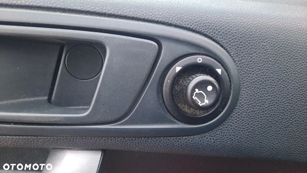 Ford Fiesta - 15