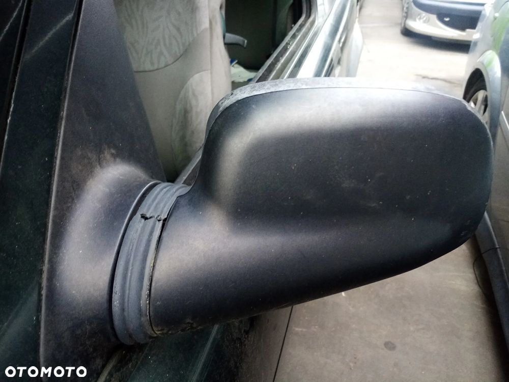 LAND ROVER FREELANDER I 2.0L 8V TCIE 96 - 00 - LAMPA PRZÓD LEWA PRAWA - 10