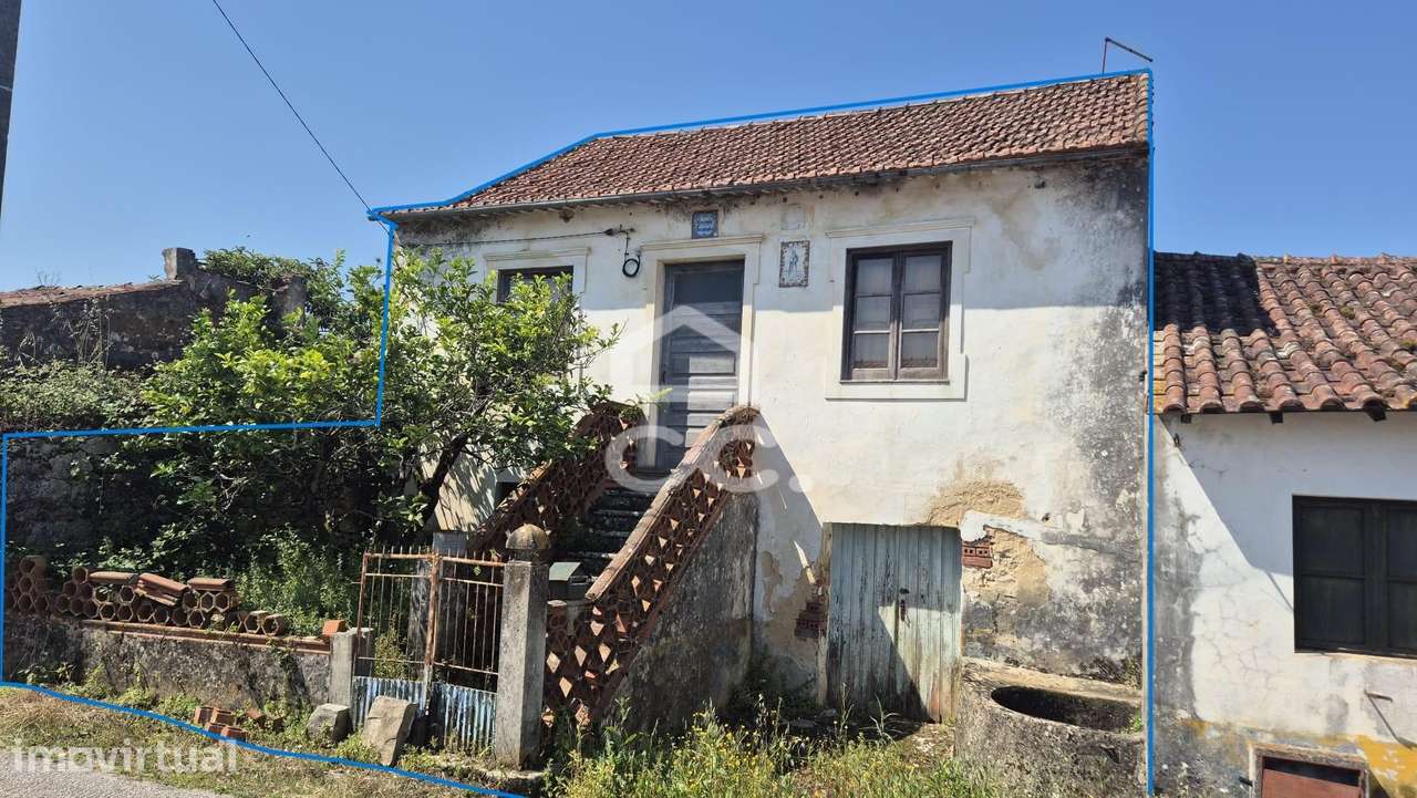 Moradia para restauro em Aljubarrota - Grande imagem: 5/11