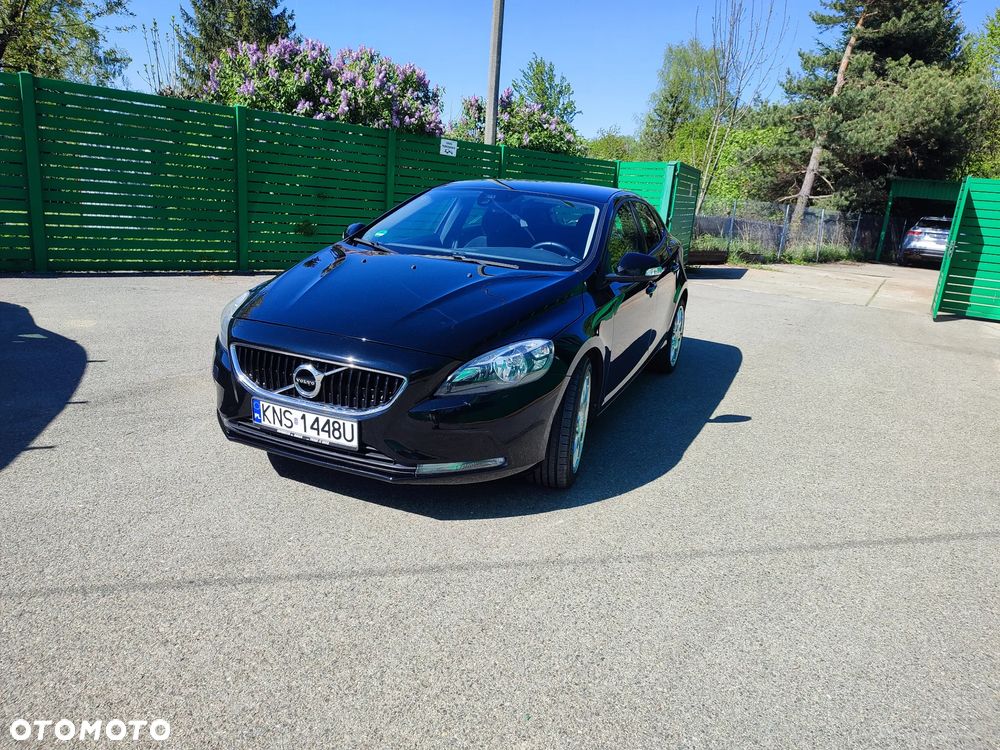 Volvo V40 T2 Drive-E Momentum - 10