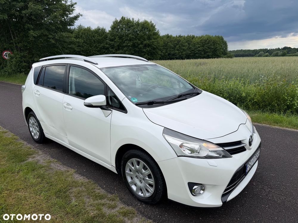 Toyota Verso 2.0 D-4D 7-Sitzer Executive - 2