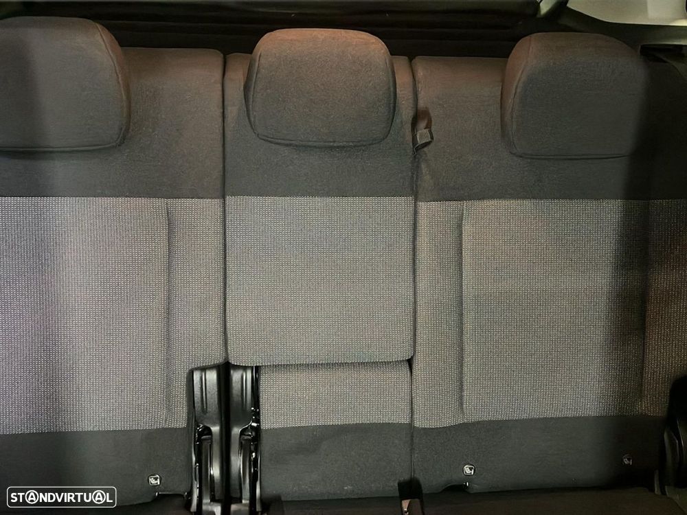 Citroën C3 Aircross 1.2 PureTech Feel - 19