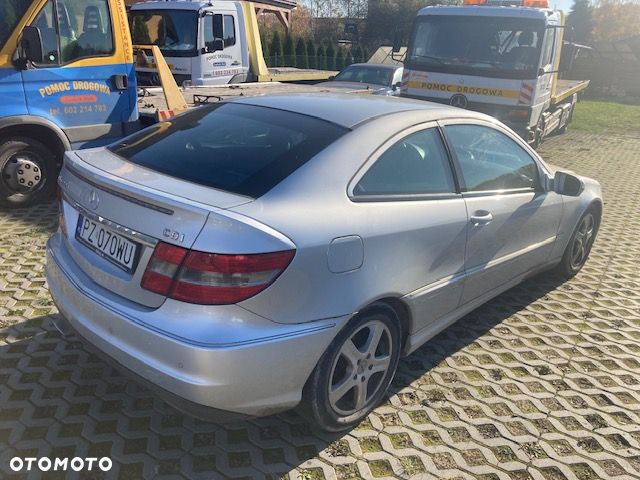 Mercedes-Benz CLC - 5