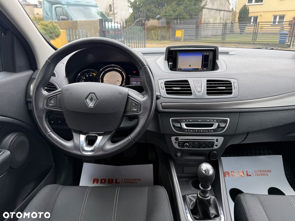 Renault Megane ENERGY TCe 115 Start & Stop Bose Edition - 12