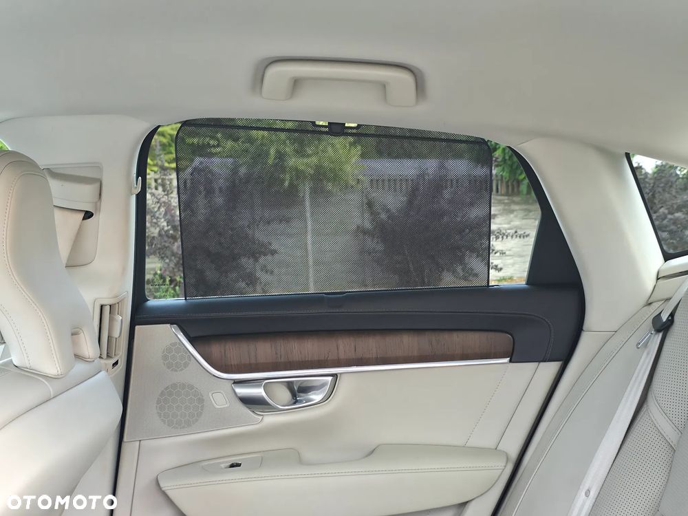 Volvo S90 B5 D AWD Inscription - 31