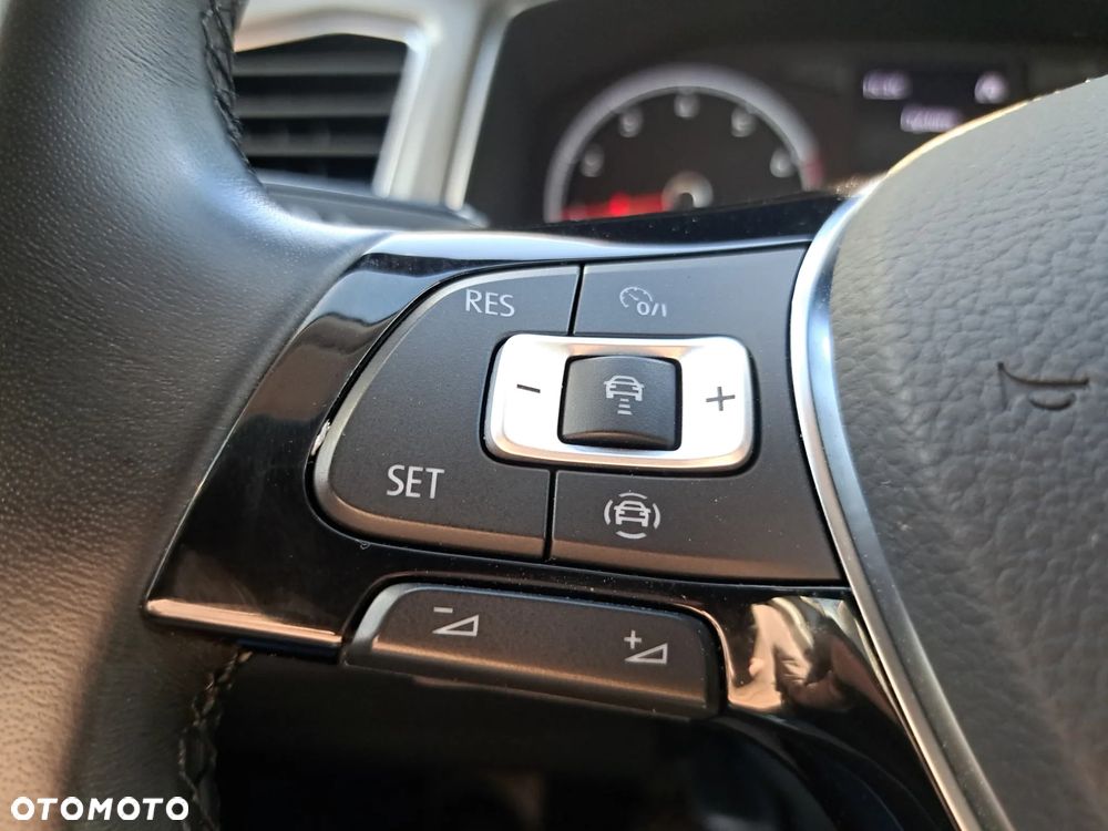 Volkswagen T-Roc 1.0 TSI - 21