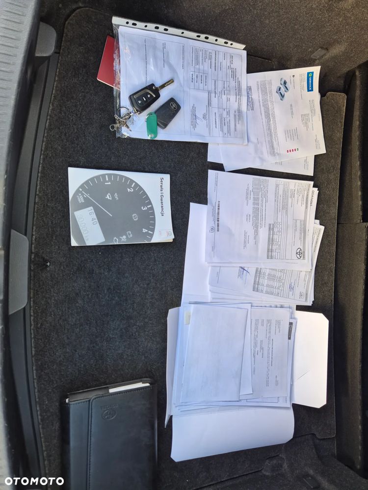 Toyota Auris 1.33 VVT-i Life - 10