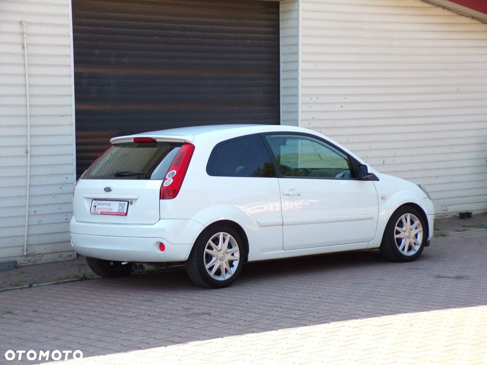 Ford Fiesta - 17