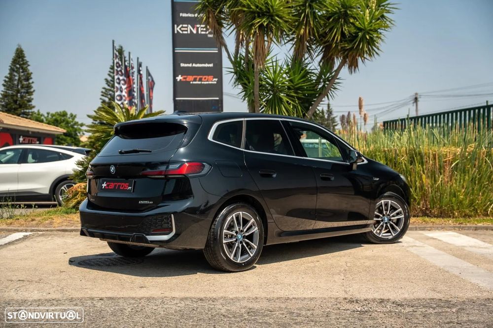 BMW 225xe Active Tourer e xDrive Pack Desportivo M - 9